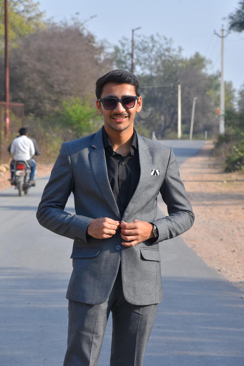 dd6509dd b250 4f01 b976 7fbcb1a889c5